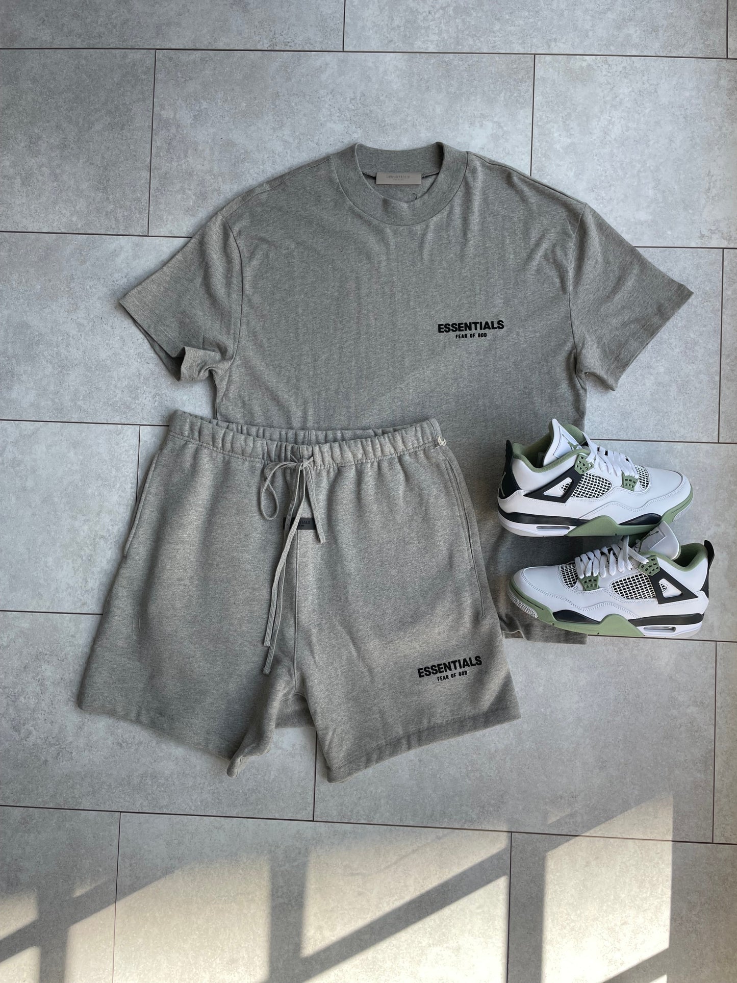SS22 T-Shirt / Shorts / Set - Dark Heather Oatmeal