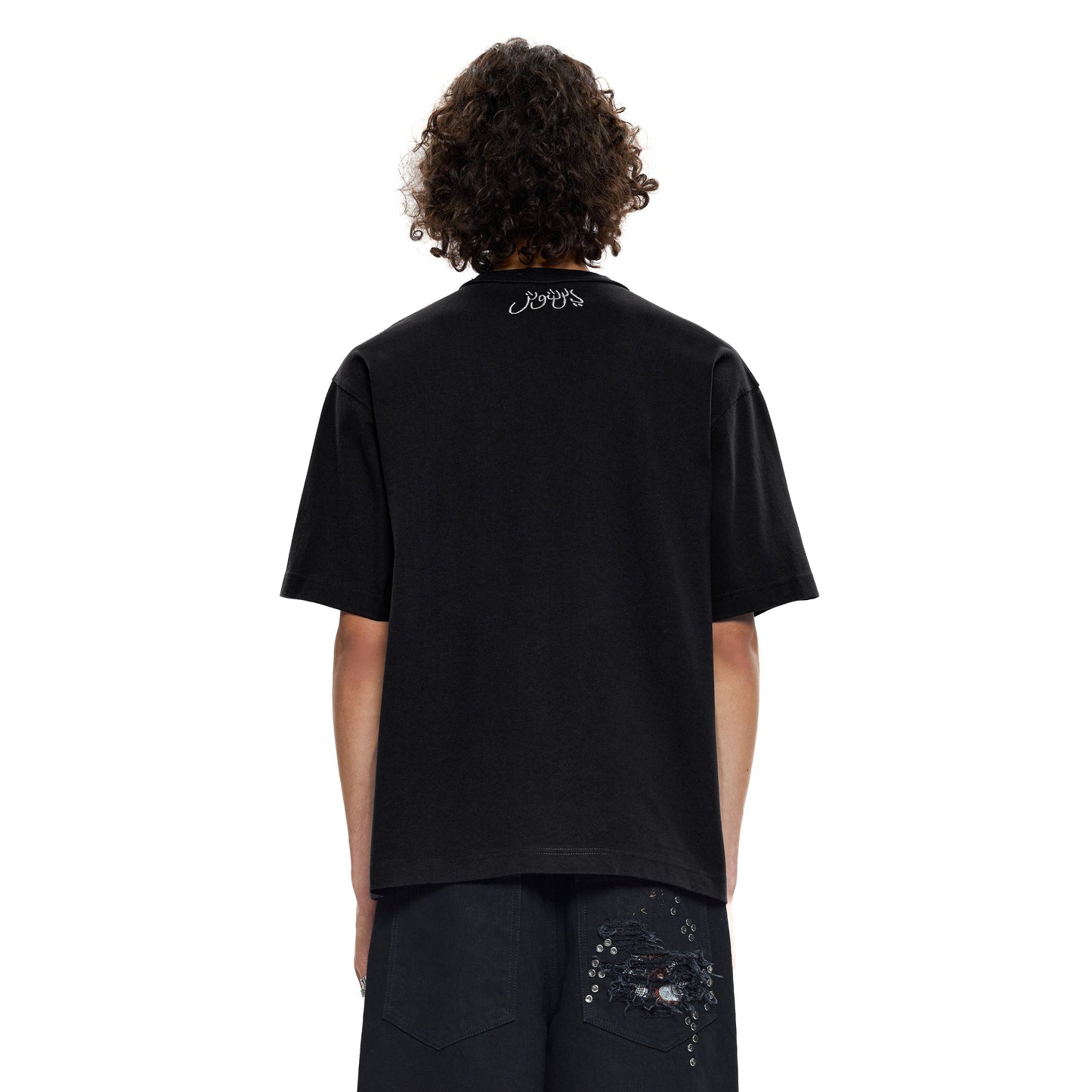 "yasmin v4" T Shirt black 02