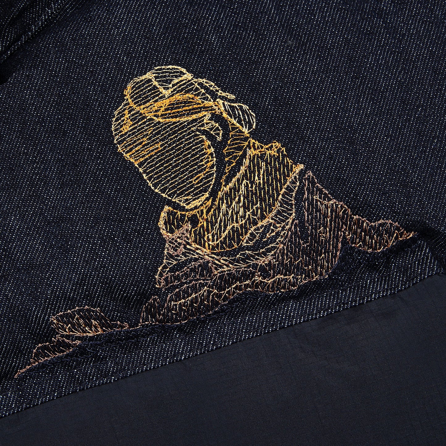 "whales" Puffer navy v2