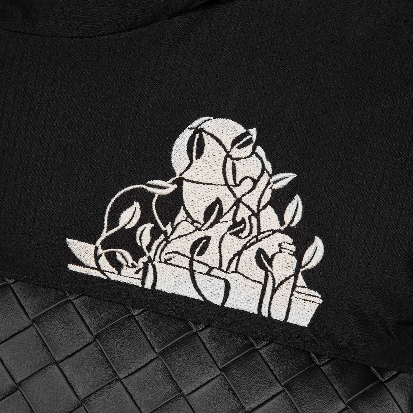 "garden of eden" Vest puffer black